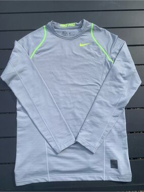 Nike Pro Hyperwarm Long-Sleeve Training Top